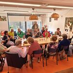 Bloemschikken voor Pasen foto Inge van Olst nr. 20250422