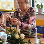 Bloemschikken voor Pasen foto Inge van Olst nr. 20250412