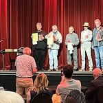 202604176 Alle prijswinnaars en jury.jpg