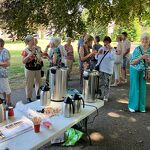 Samen koffiedrinken na de openluchtviering Coudewater 29 juni 2025 nr. 20250612 
